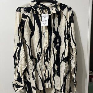 Next size 16 black and cream blouse